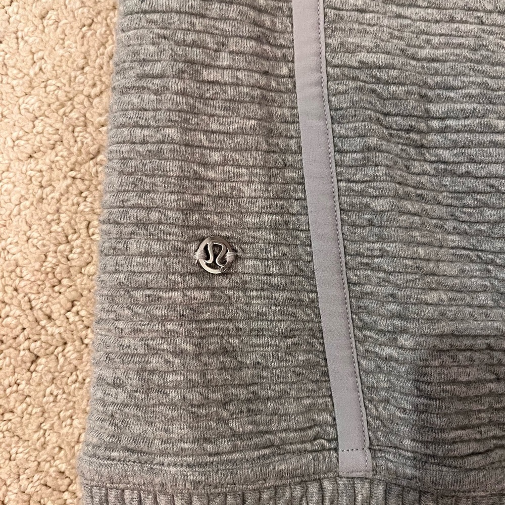 Lululemon Jacket - Picture 3 of 3